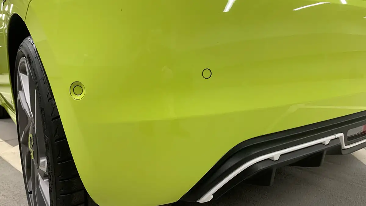 2023-abarth-500-e-500e-turismo-big-51