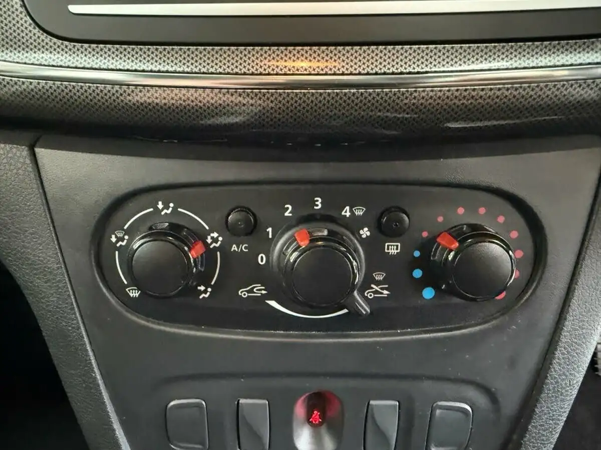 2018-dacia-sandero-stepway-15dci-ambiance-big-35