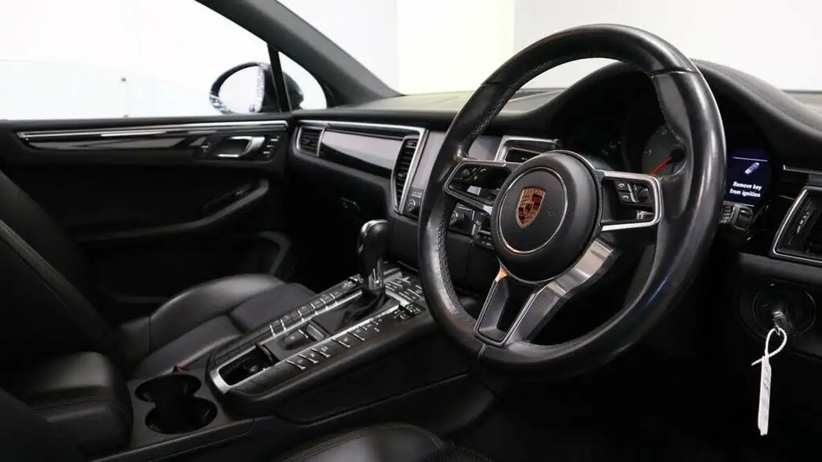 2016-porsche-macan-30td-s-big-6