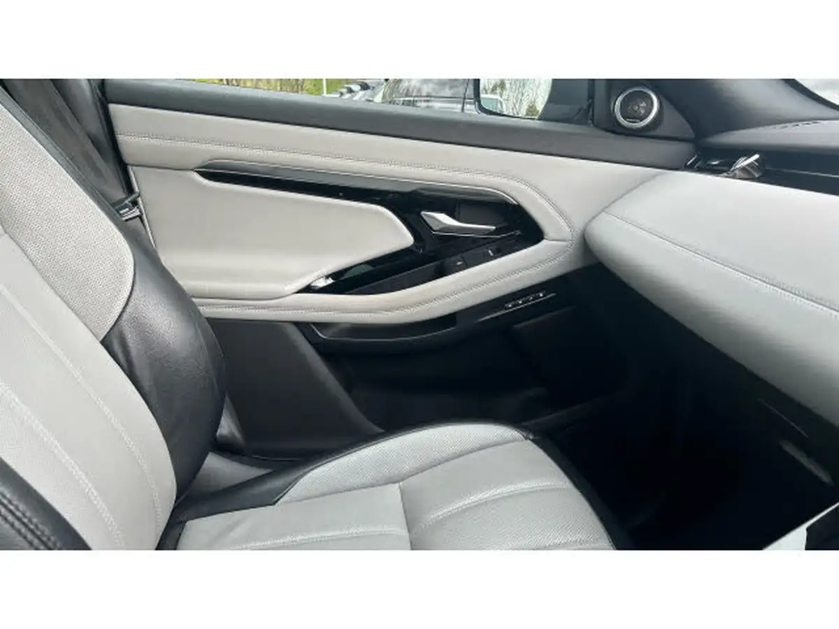 2019-land-rover-range-rover-evoque-20-d180-first-edition-big-37