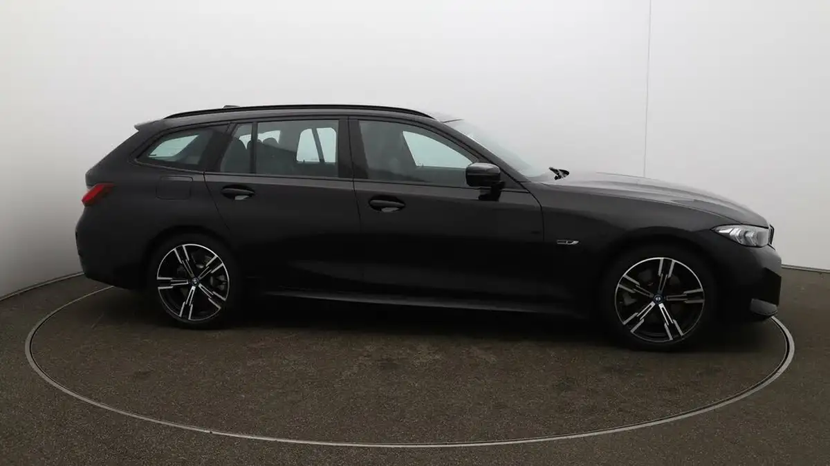 2022-bmw-3-series-20-330e-m-sport-touring-5d-big-46