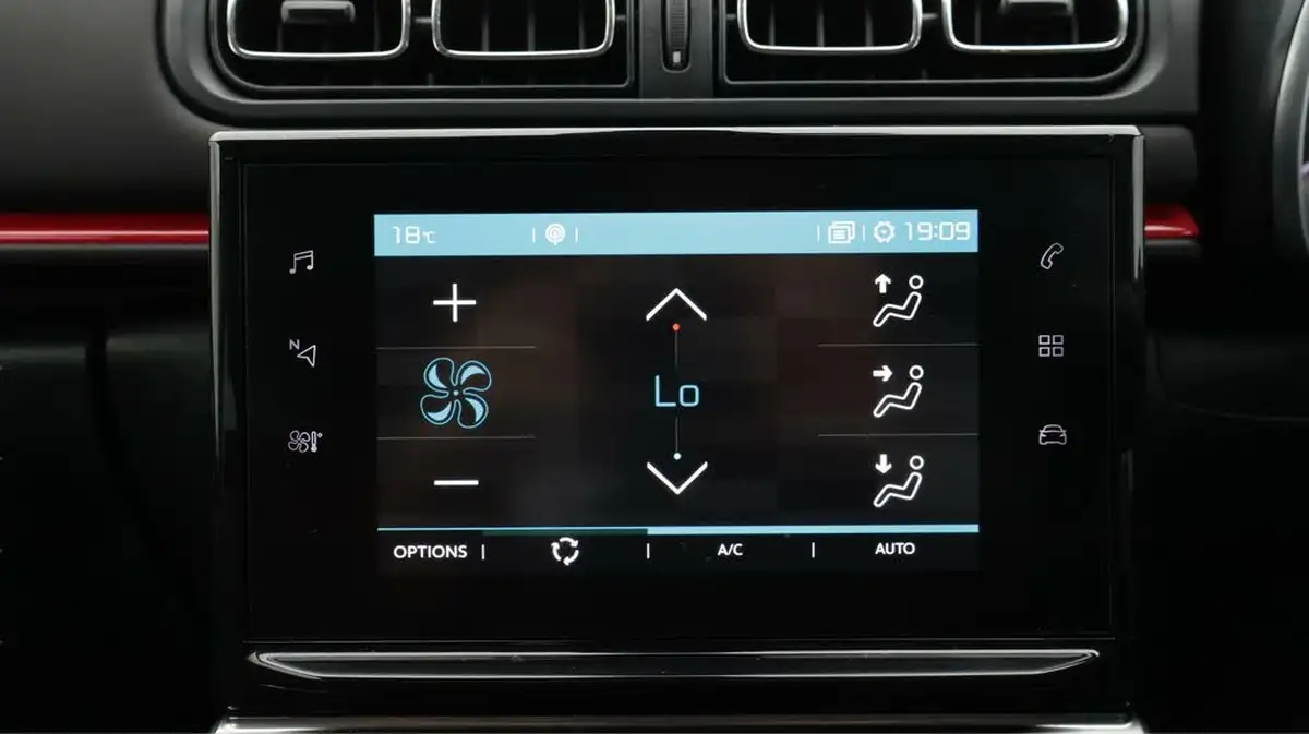 2020-citroen-c3-12-puretech-flair-plus-83ps-big-12