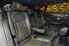 2022-lamborghini-urus-40-no-trim-small-13