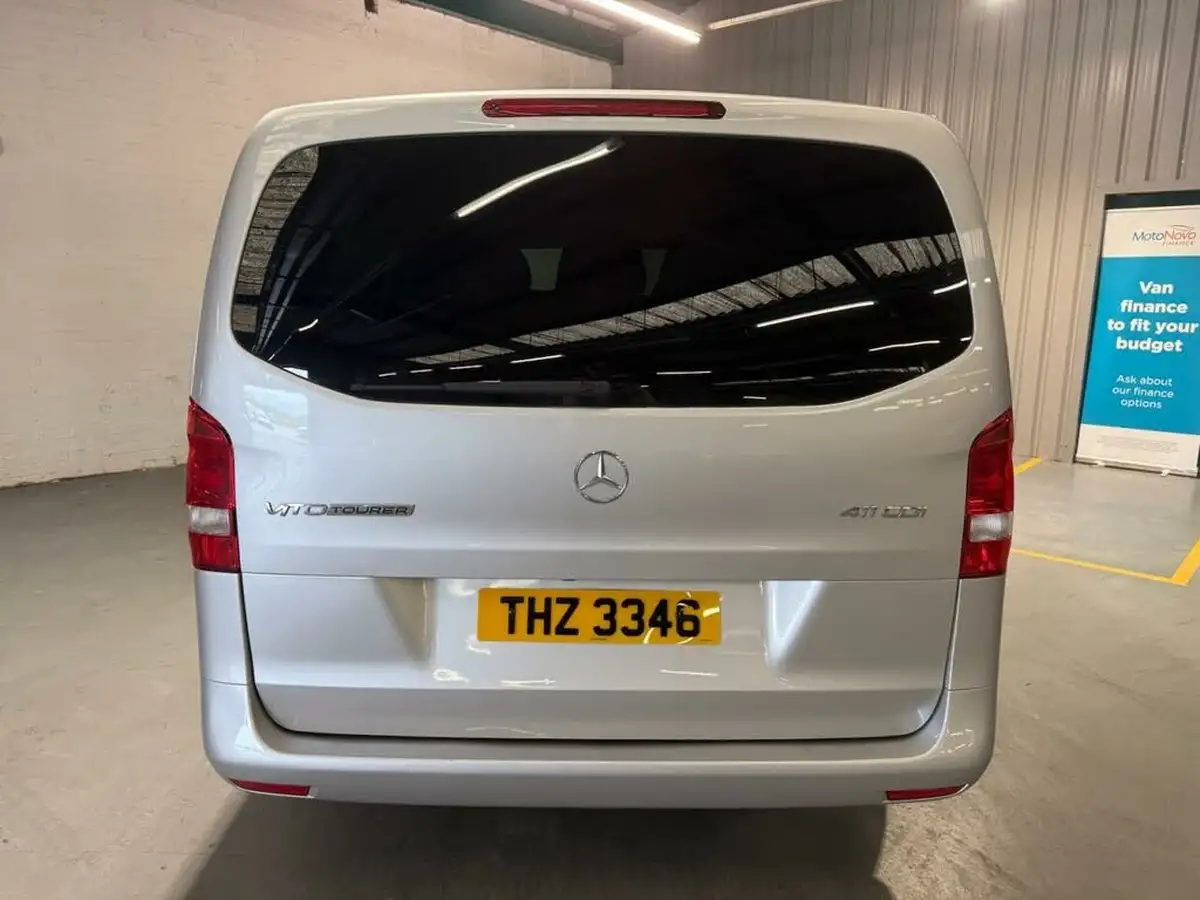 2019-mercedes-benz-vito-21cdi-tourer-pro-114-long-big-13