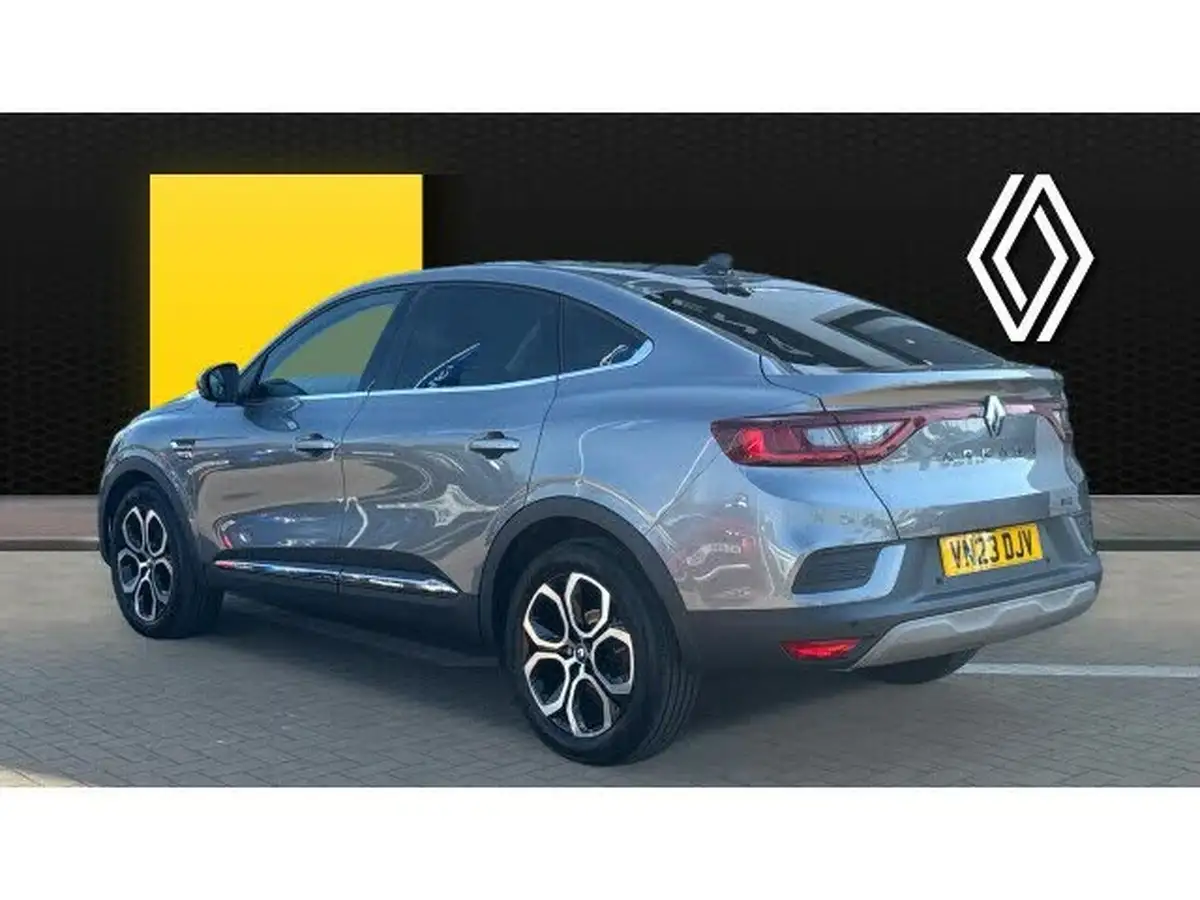 2023-renault-arkana-16-techno-big-1