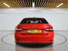 2016-skoda-superb-20tdi-se-l-executive-hatchback-dsg-small-7