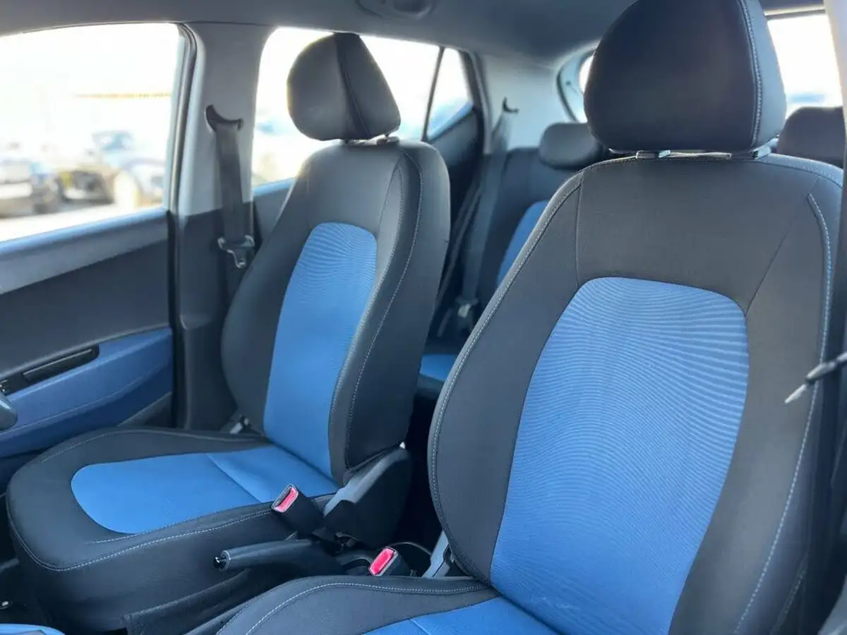 2014-hyundai-i10-12-se-auto-big-14