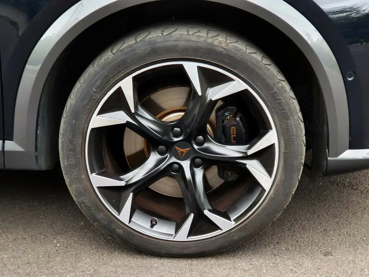 2021-cupra-formentor-14-e-hybrid-vz1-big-45
