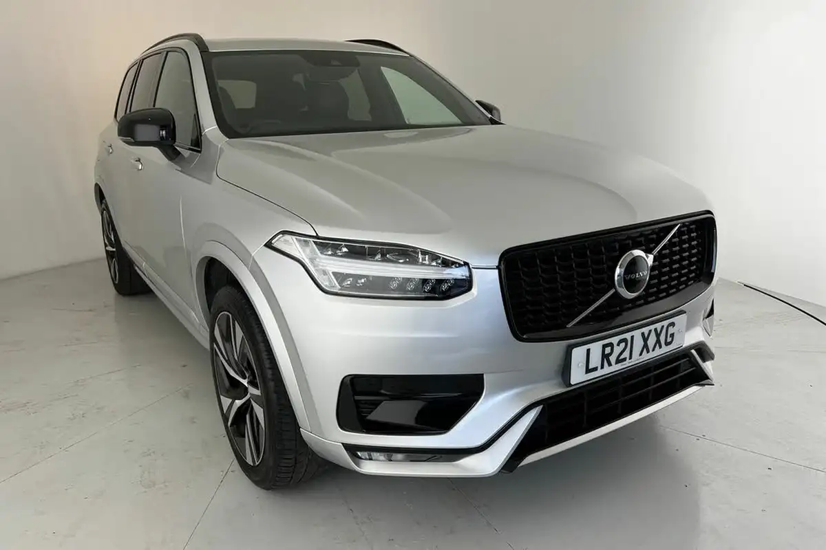 2021-volvo-xc90-20td-b5-r-design-big-26