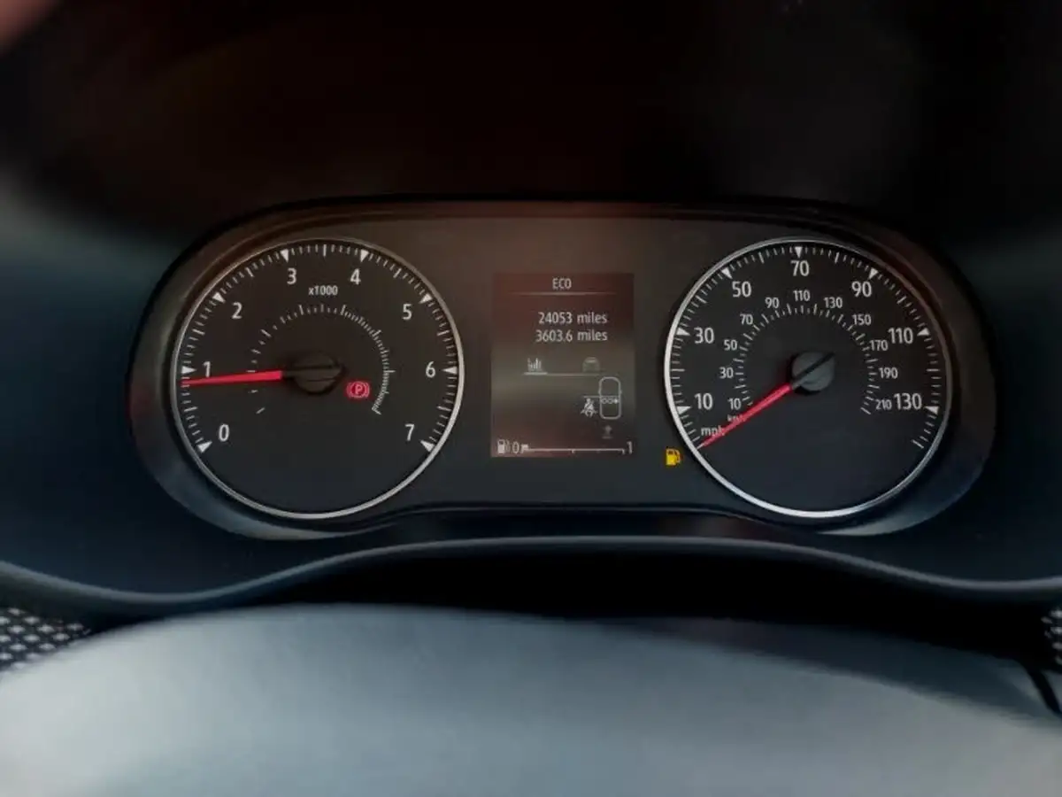 2023-dacia-jogger-10-tce-extreme-se-big-11