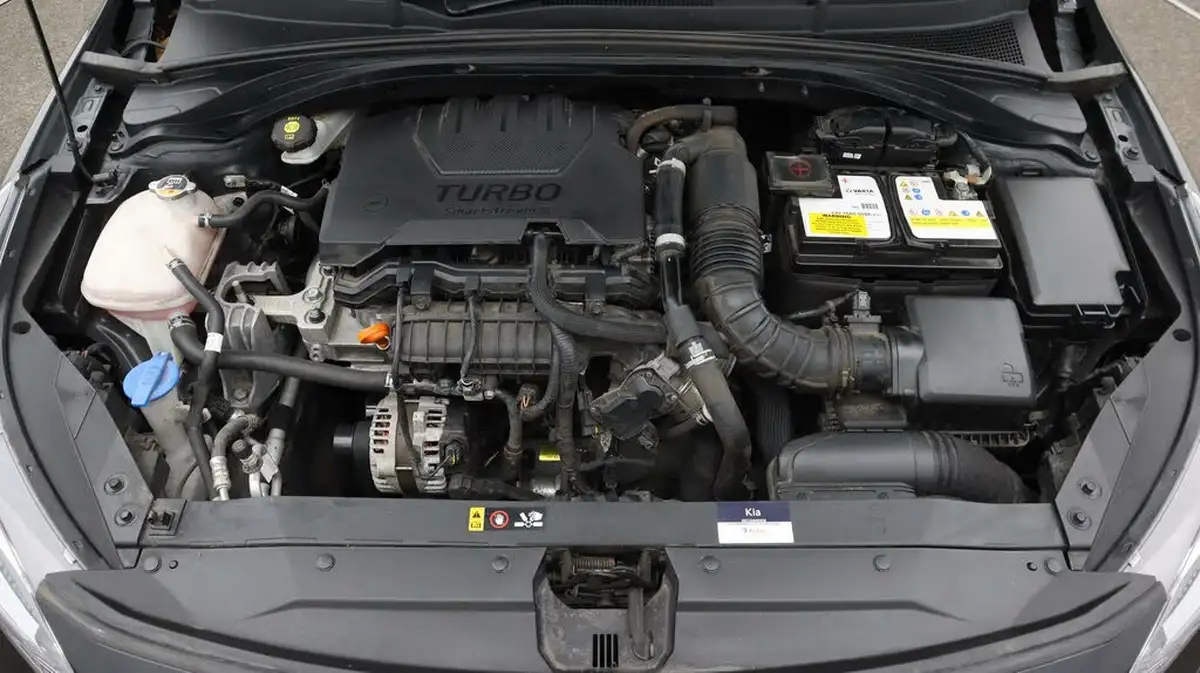 2022-kia-xceed-10-t-gdi-2-big-19