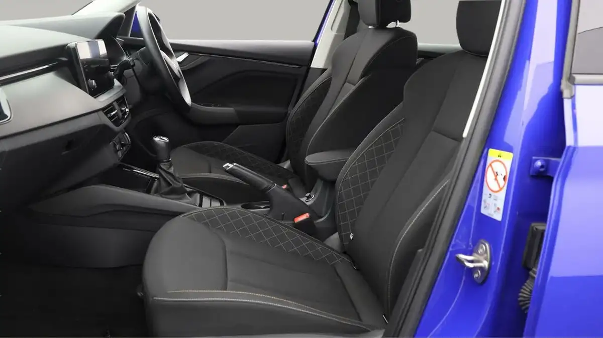 2021-skoda-kamiq-10-tsi-se-95ps-big-13