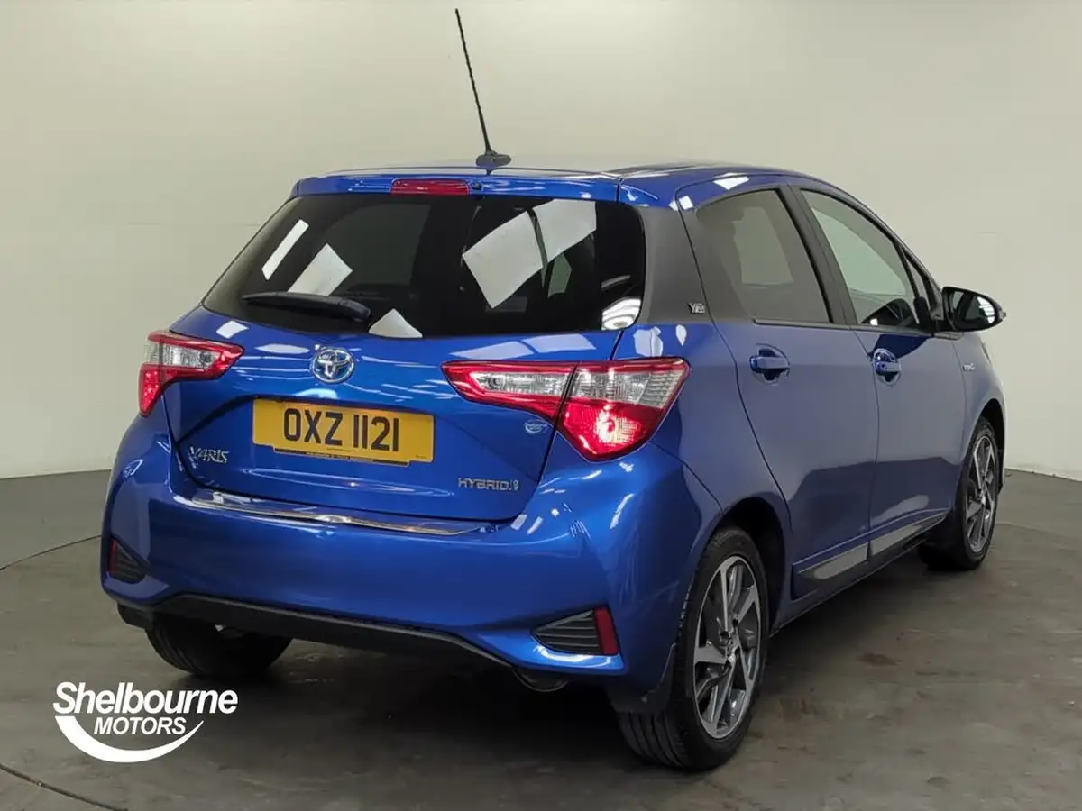 2020-toyota-yaris-15-vvt-i-y20-98bhp-hybrid-1497cc-e-cvt-big-10