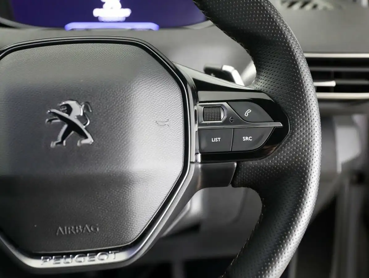 2023-peugeot-5008-suv-15-bluehdi-gt-130ps-eat8-big-42