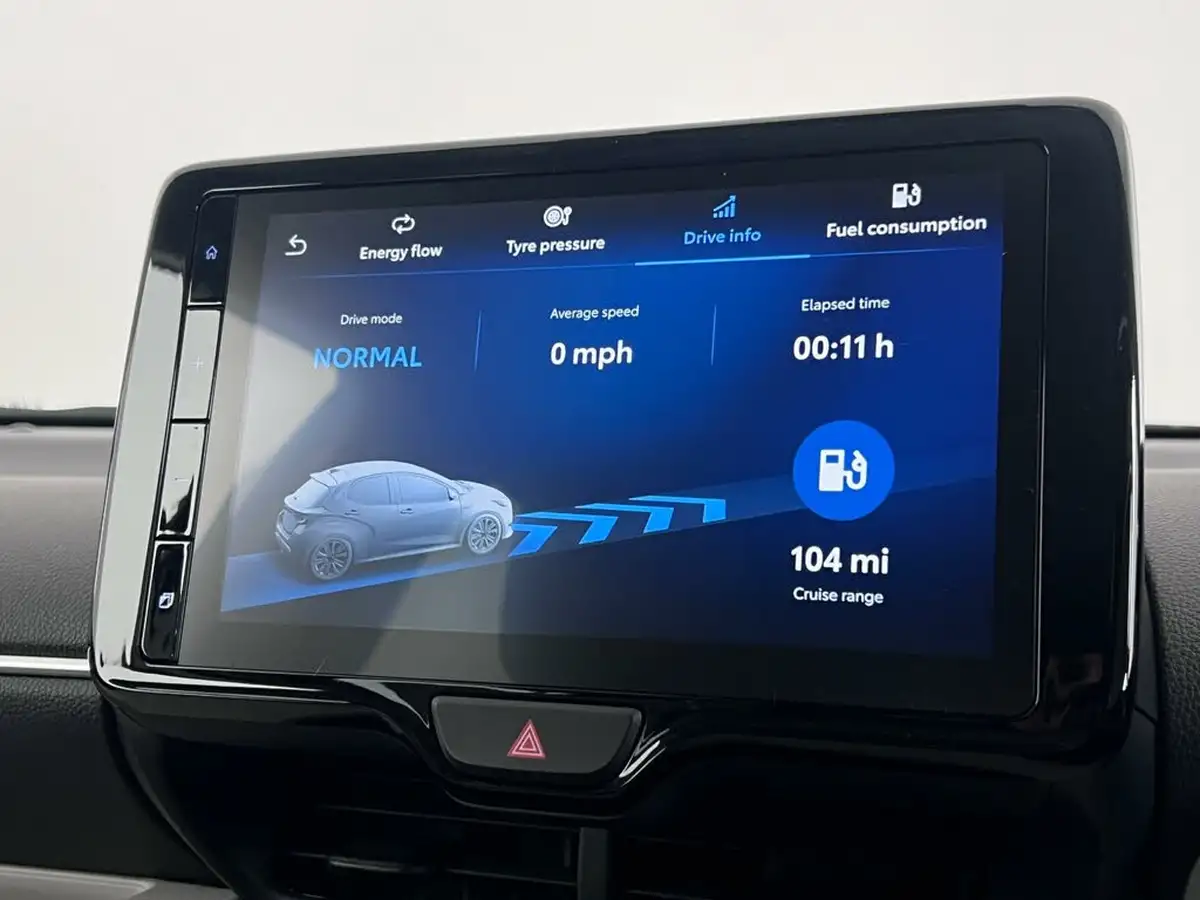 2022-toyota-yaris-15-vvt-i-excel-big-29