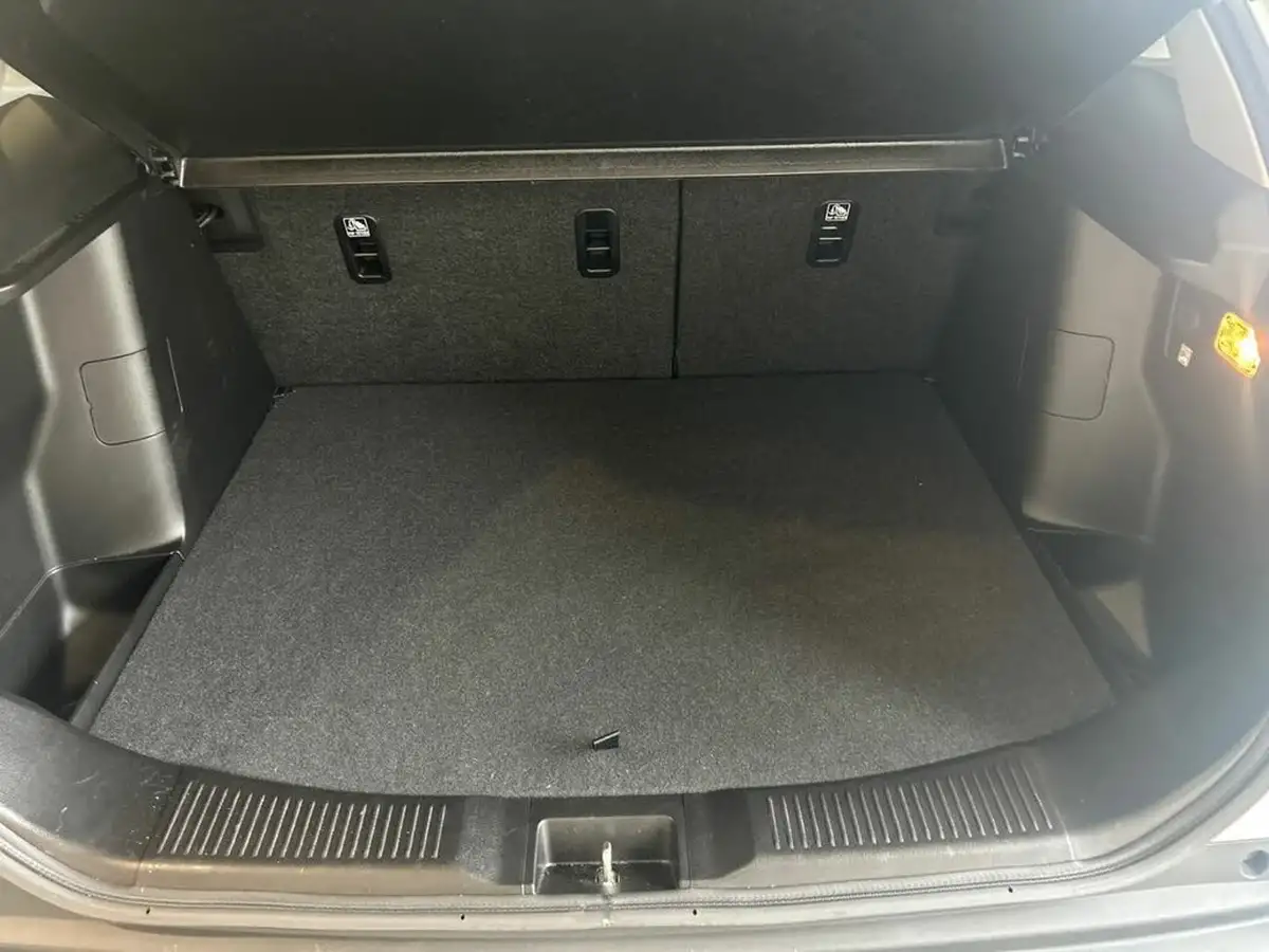 2023-suzuki-s-cross-14-boosterjet-motion-big-12