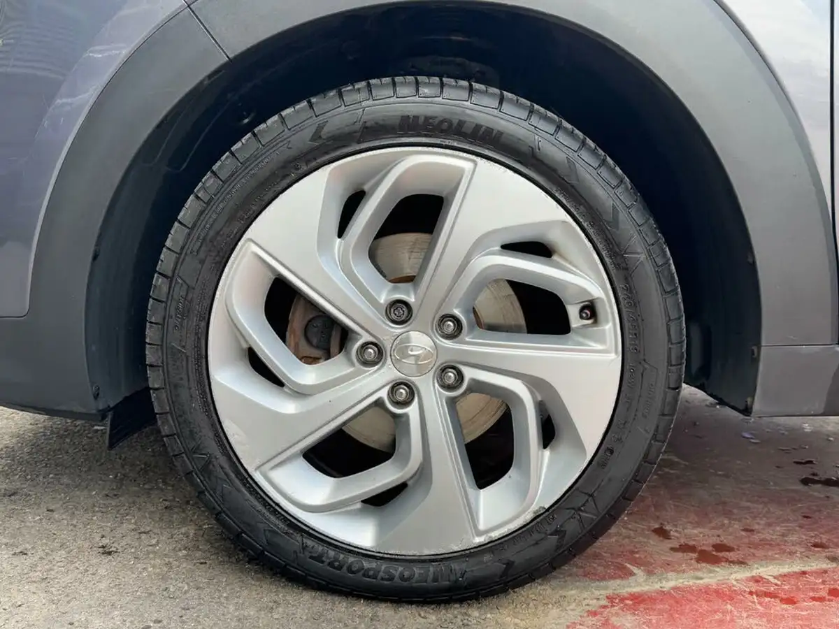 2016-hyundai-tucson-20crdi-blue-drive-premium-big-5