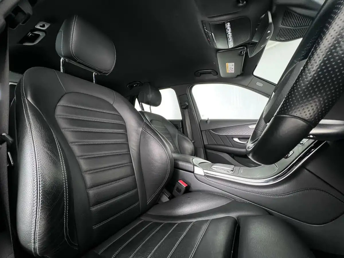 2020-mercedes-benz-glc-class-20d-glc300d-amg-line-premium-station-wagon-5d-big-13