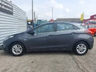 2016-hyundai-i30-16crdi-se-110ps-hatchback-small-3