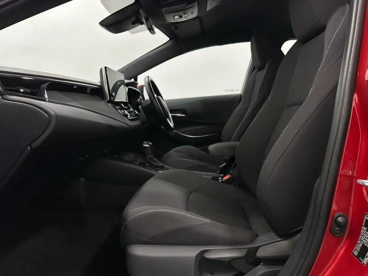 2022-toyota-corolla-18-vvt-i-icon-tech-spare-wheel-touring-sports-5d-big-32