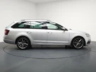 2017-skoda-octavia-20tdi-vrs-estate-dsg-small-13