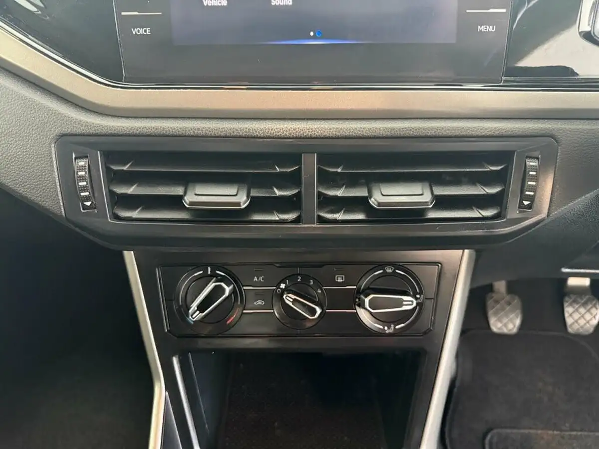 2021-volkswagen-polo-10-match-big-39