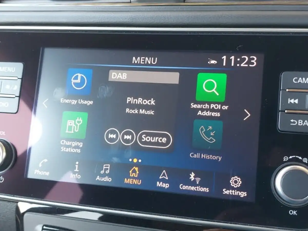 2022-nissan-leaf-e-n-connecta-39kwh-big-10