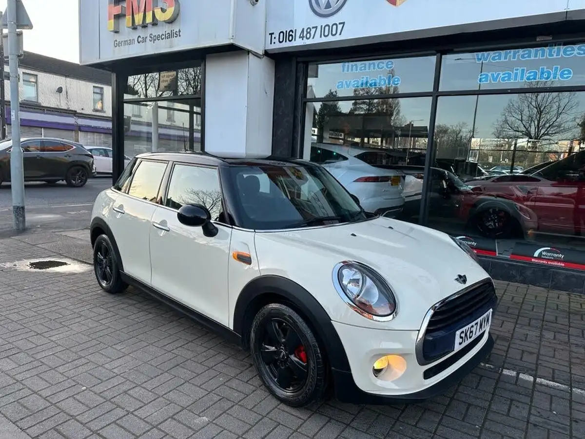 2017-mini-cooper-15-cooper-ss-hatchback-5d-big-2