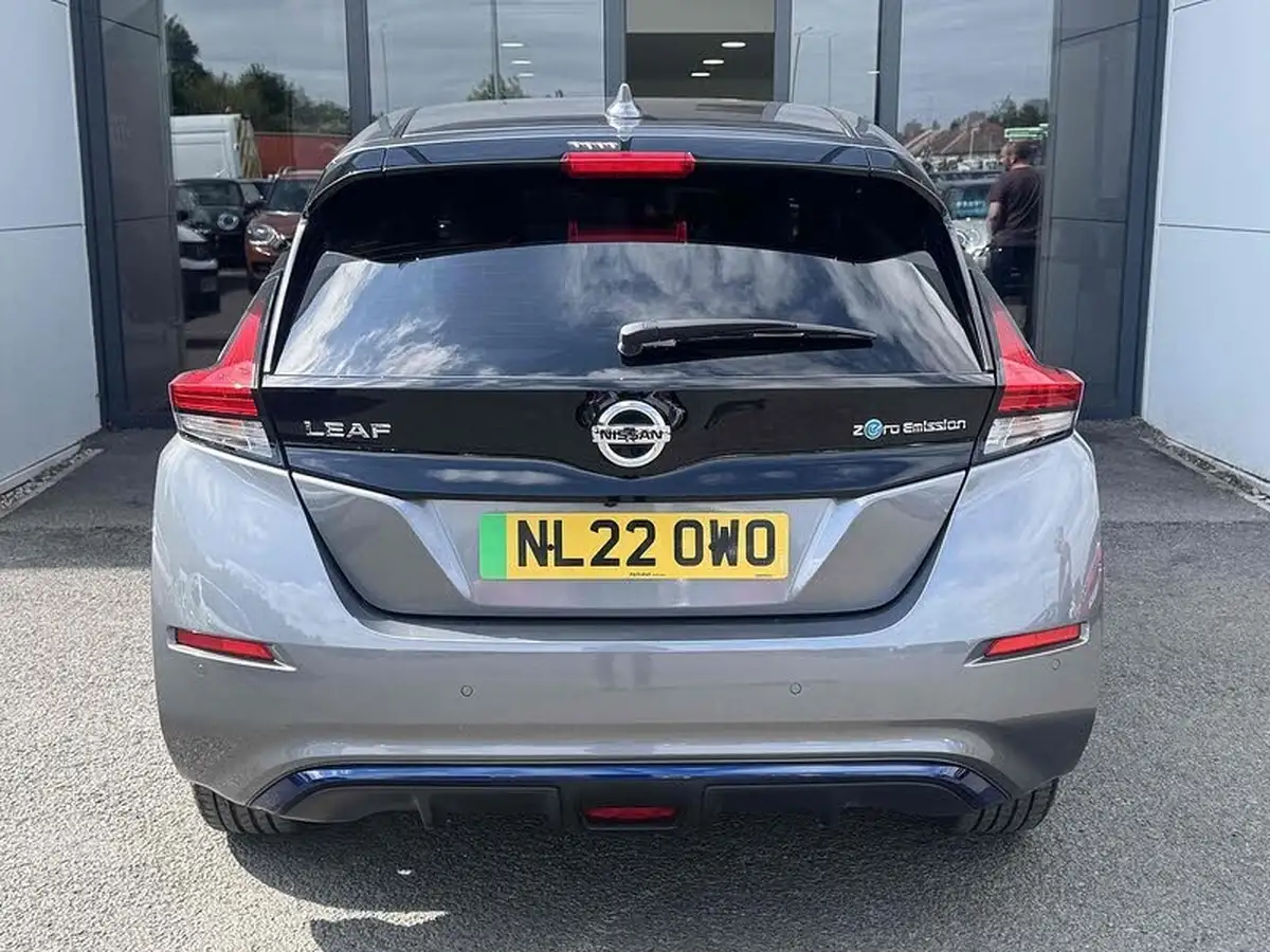 2022-nissan-leaf-e-n-connecta-big-15