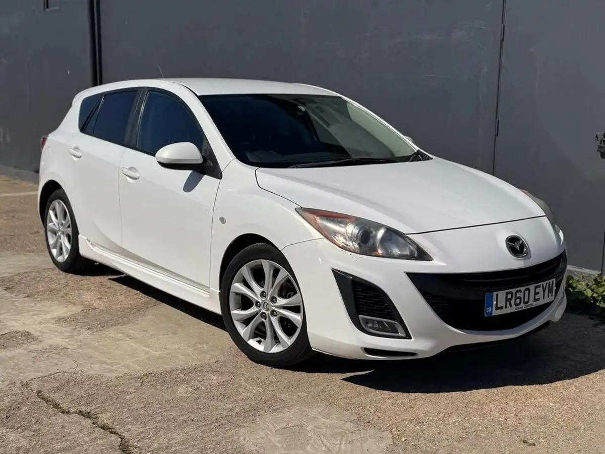 2010-mazda-mazda3-16-takuya-big-0