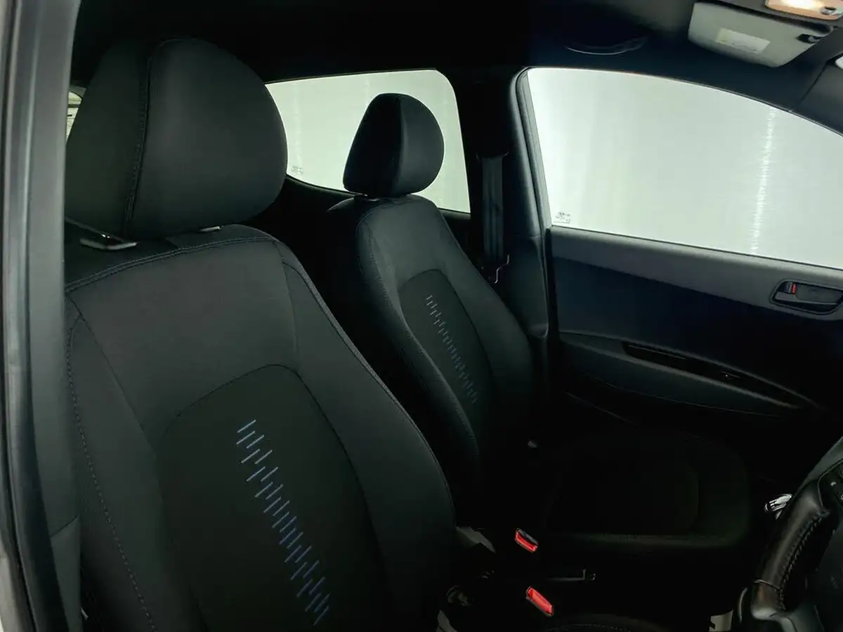 2018-hyundai-i10-10-go-se-67ps-big-14