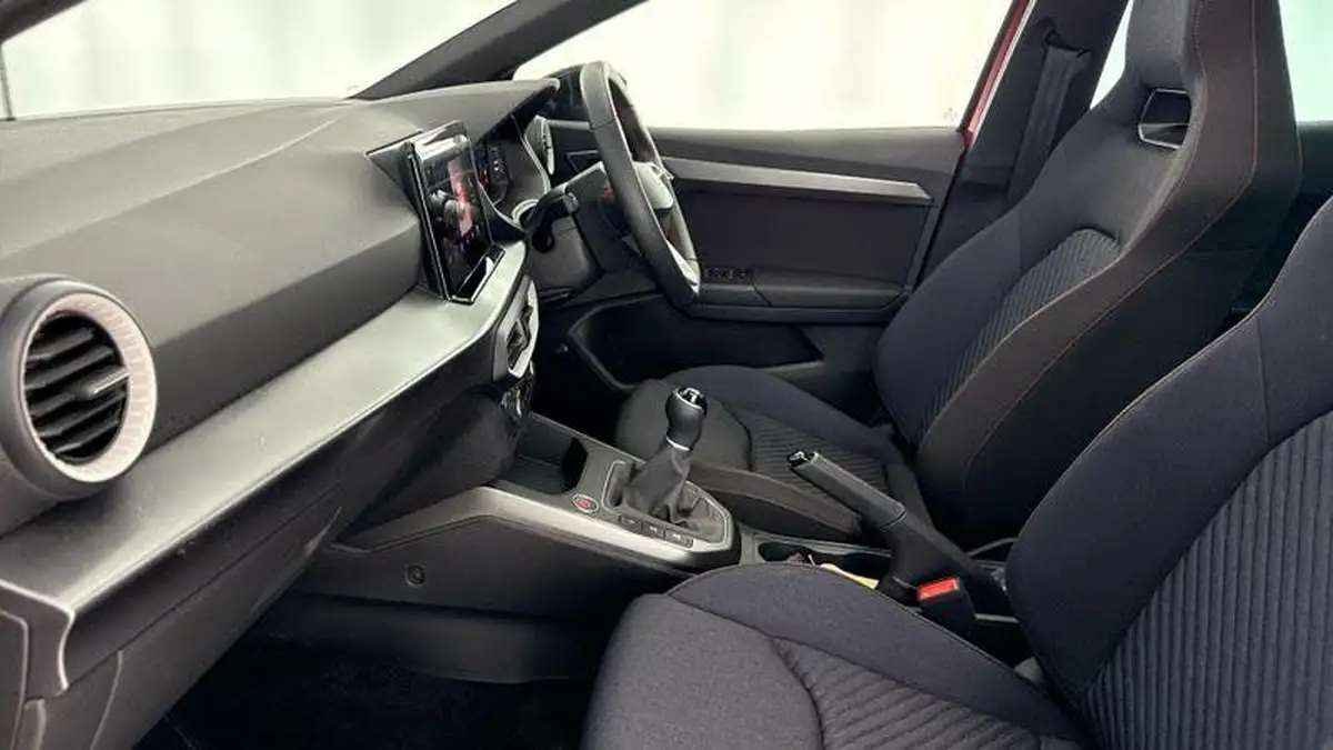 2024-seat-ibiza-10-tsi-anniversary-limited-edition-115ps-big-38