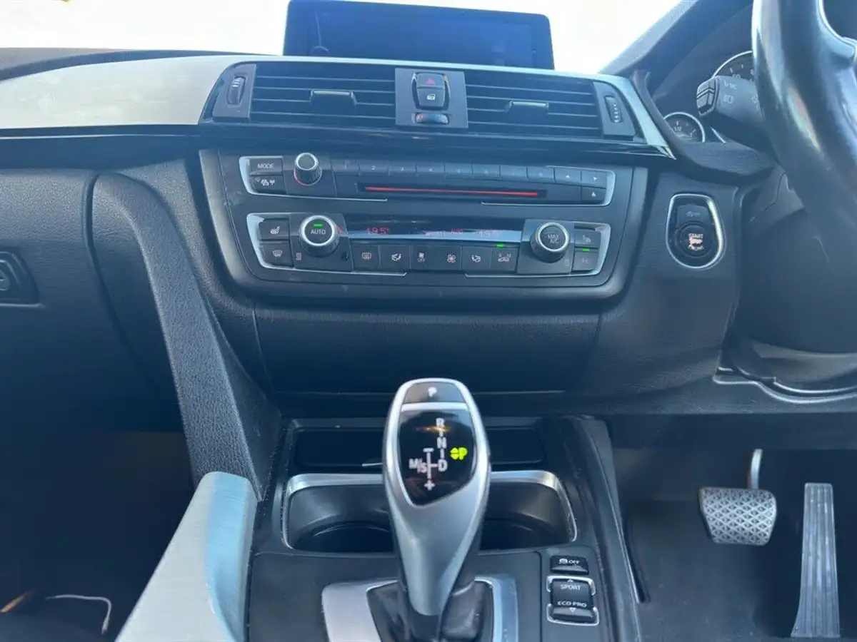2012-bmw-3-series-20td-320d-m-sport-184bhp-ss-saloon-4d-auto-big-39
