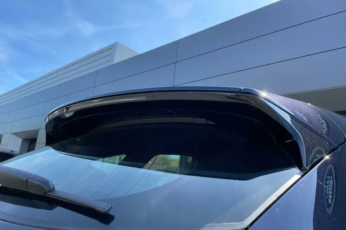 2023-jaguar-e-pace-15-p300e-r-dynamic-se-big-30