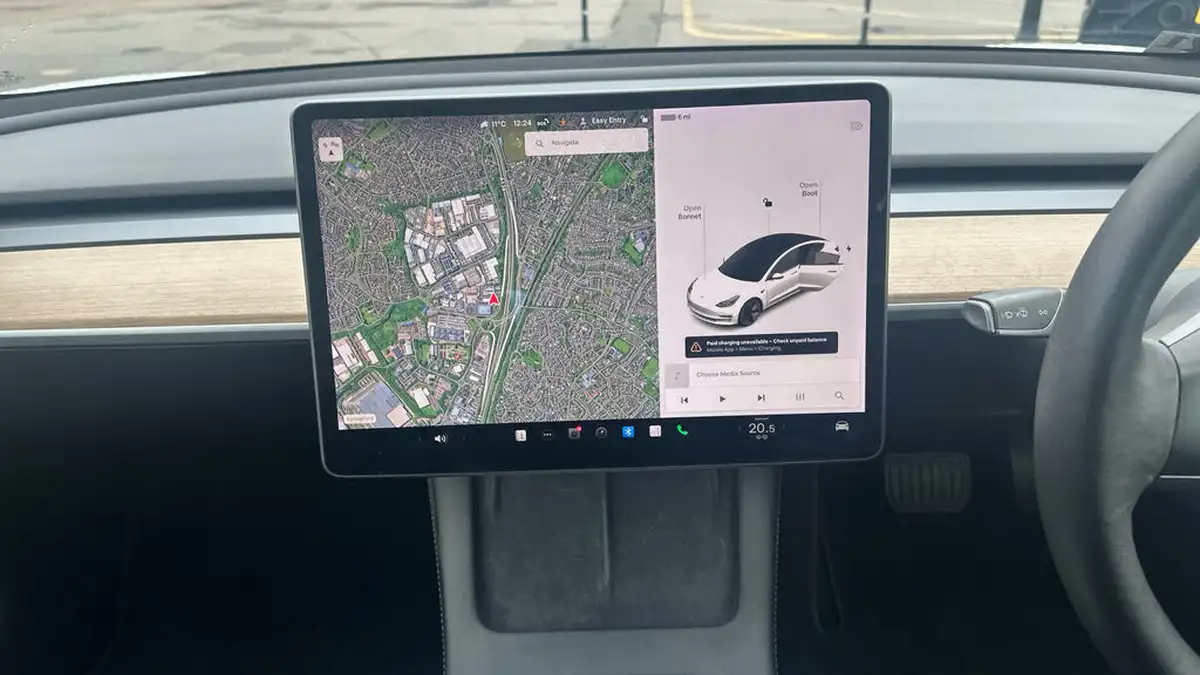 2021-tesla-model-3-e-long-range-4x4-big-11