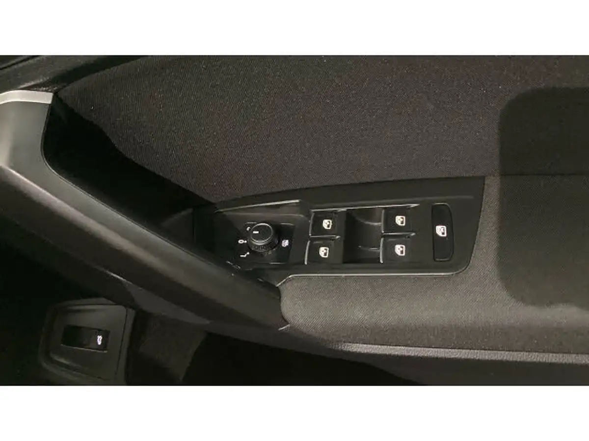 2023-volkswagen-tiguan-allspace-15-tsi-life-big-29