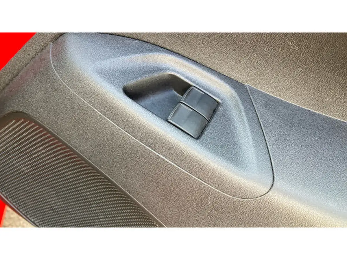 2019-toyota-aygo-10-vvt-i-x-play-big-31