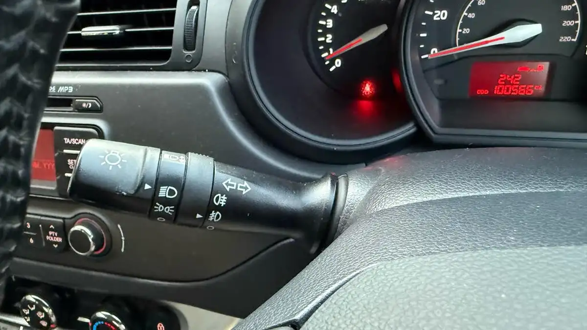 2014-kia-rio-125-2-3d-big-20
