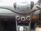 2011-hyundai-i10-12-active-small-32