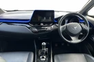 2017-toyota-c-hr-12-dynamic-small-11