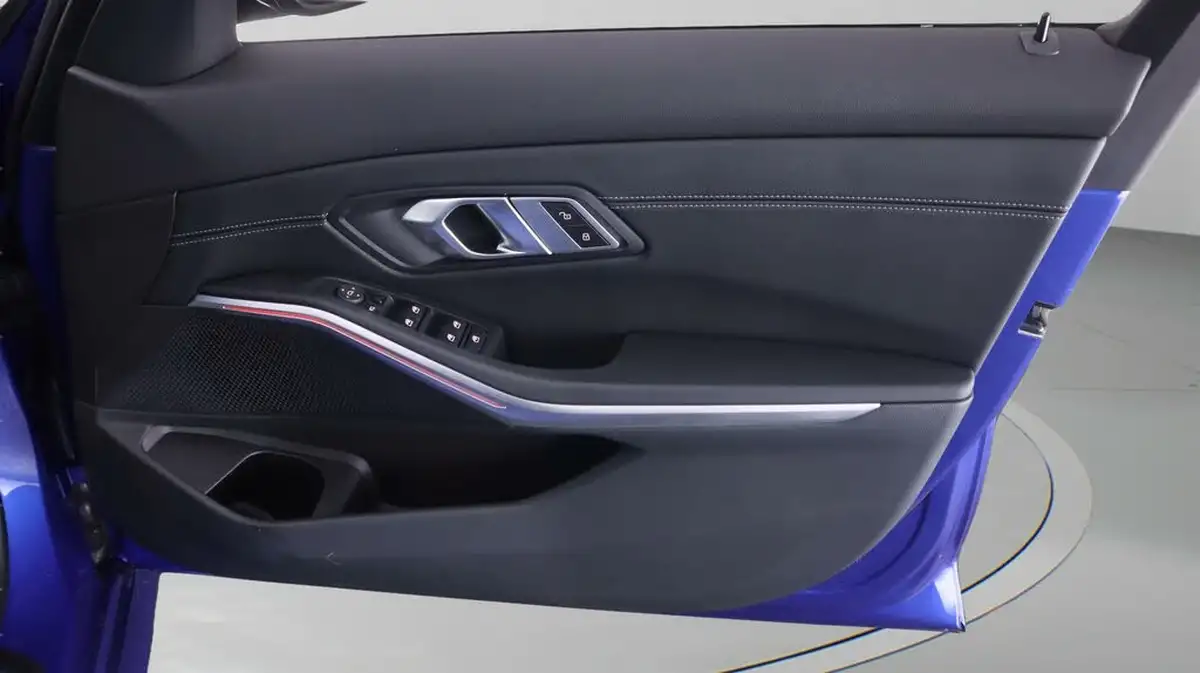 2022-bmw-3-series-20-320i-m-sport-saloon-4d-big-15