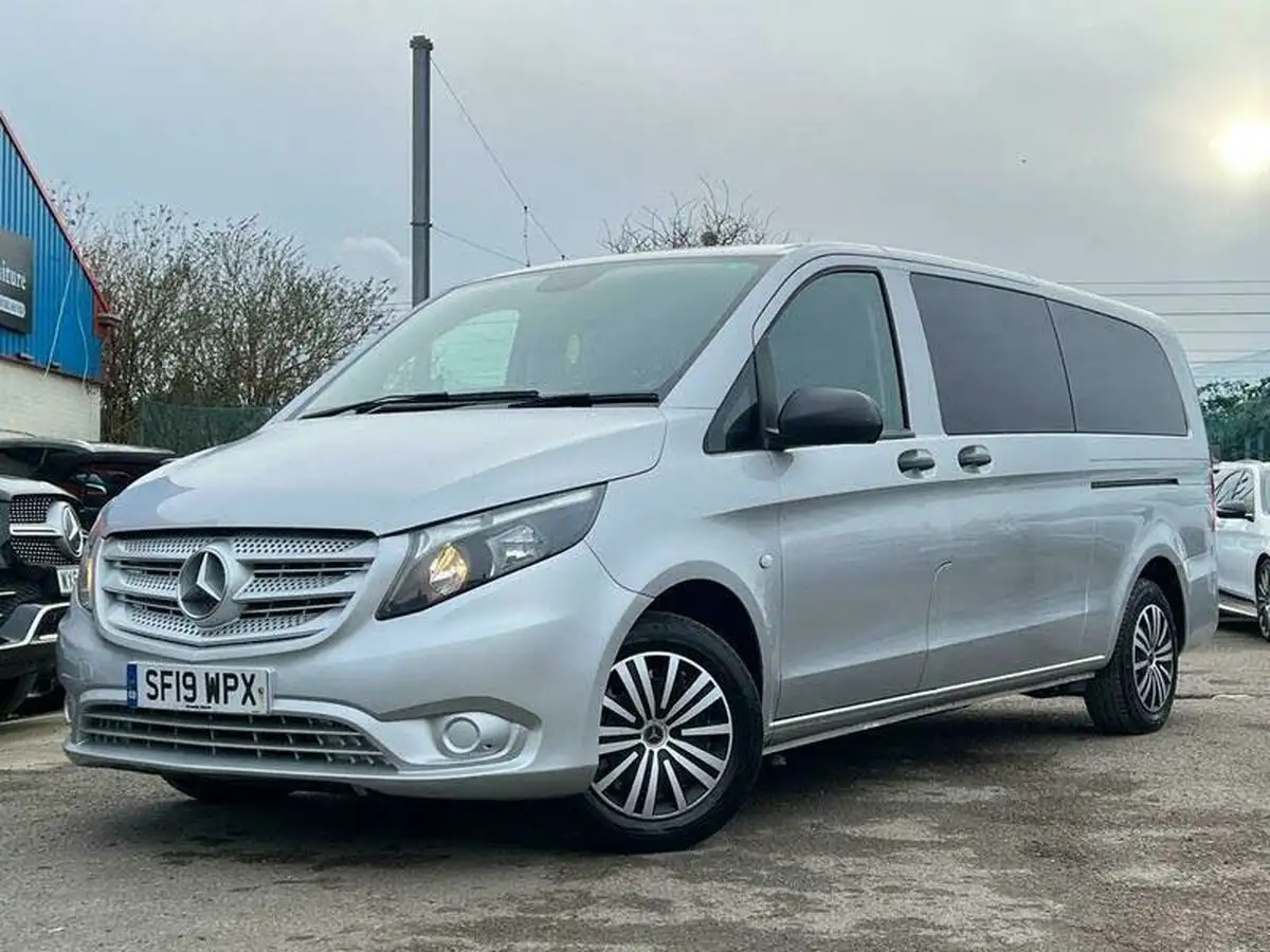 2019-mercedes-benz-vito-21cdi-tourer-pro-114-long-big-50