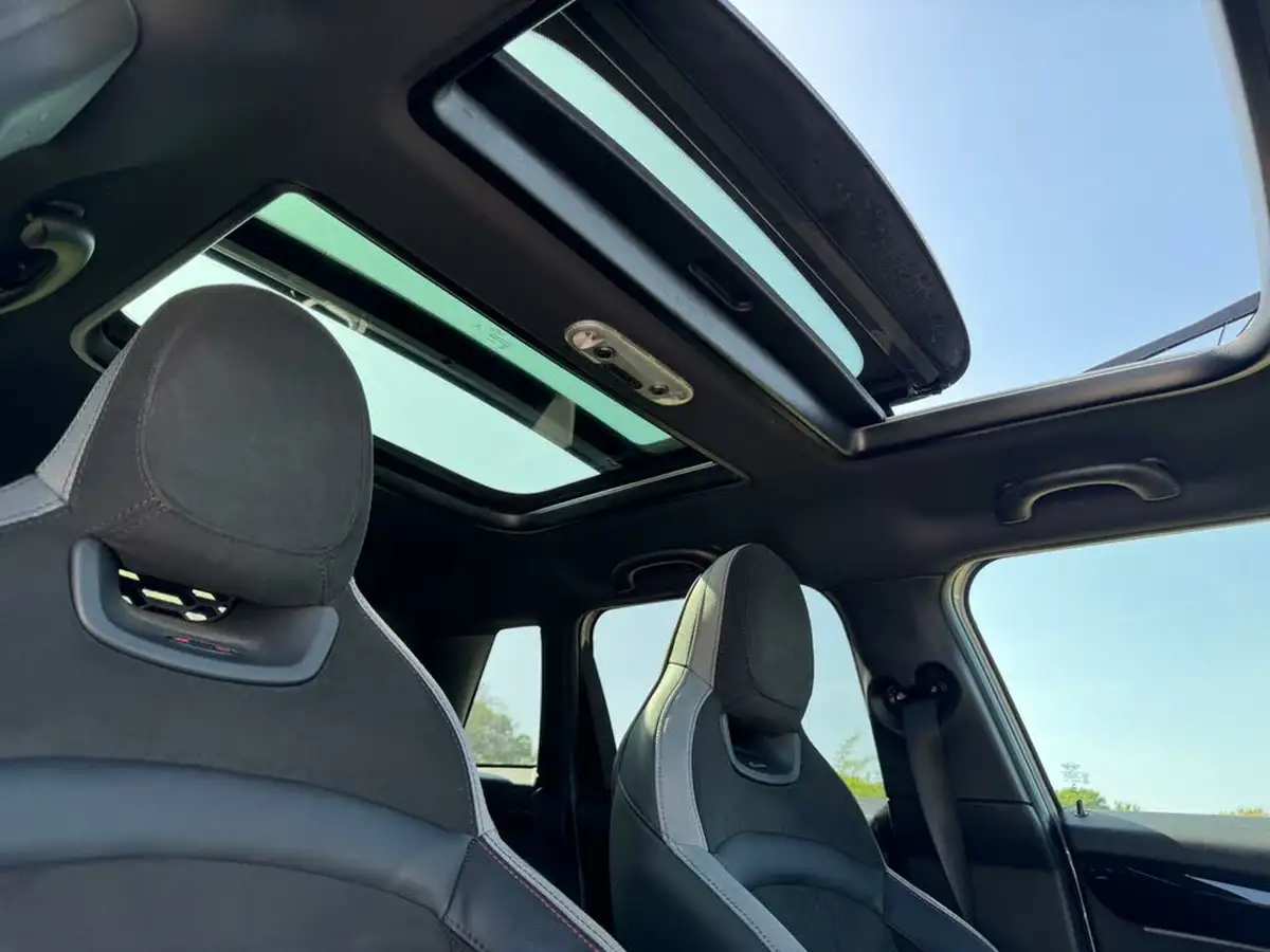 2022-mini-cooper-20-cooper-s-sport-hatchback-5d-auto-big-12
