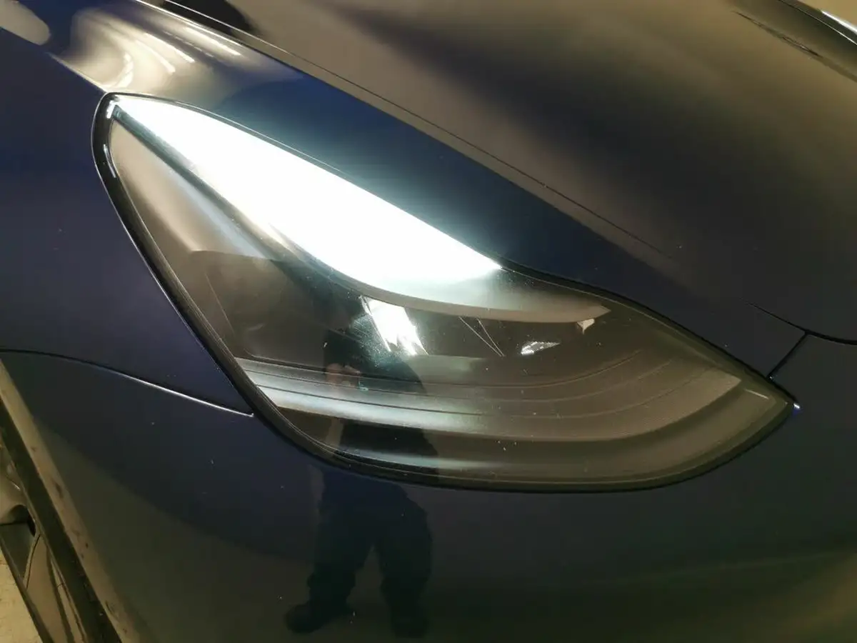 2022-tesla-model-3-e-long-range-big-23
