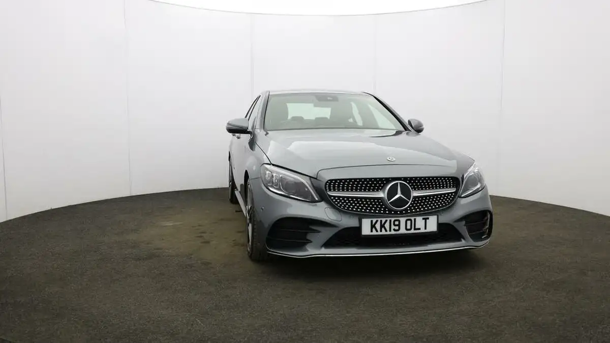 2019-mercedes-benz-c-class-15-c200-amg-line-premiumss-saloon-4d-big-34