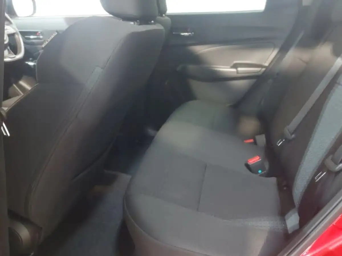2022-suzuki-swift-12-dualjet-sz5-big-5