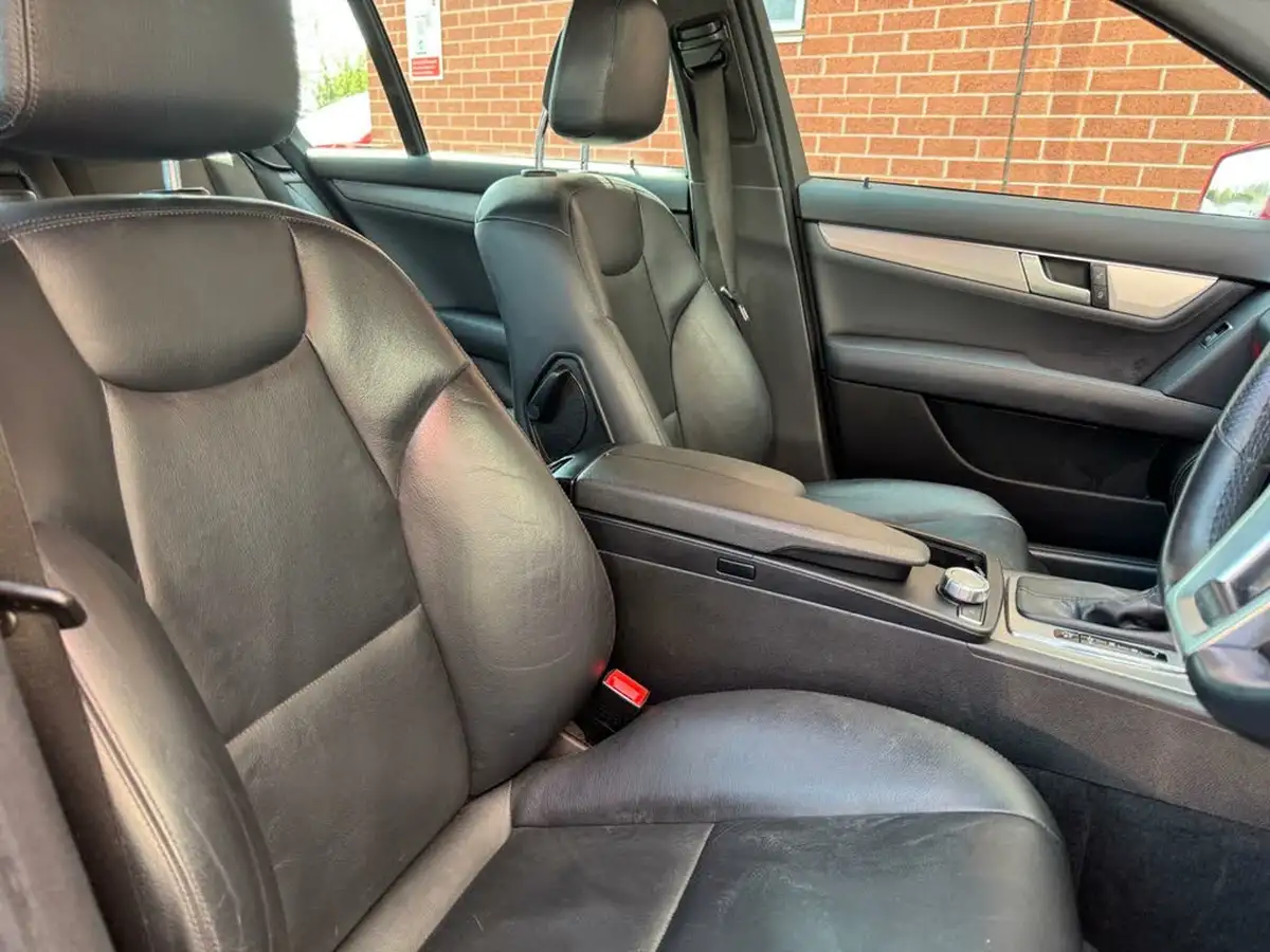 2013-mercedes-benz-c-class-21cdi-c250-cdi-amg-sport-estate-5d-7g-tronic-plus-big-13