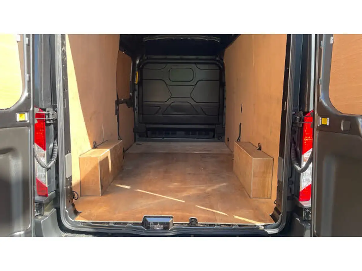 2024-ford-transit-big-22