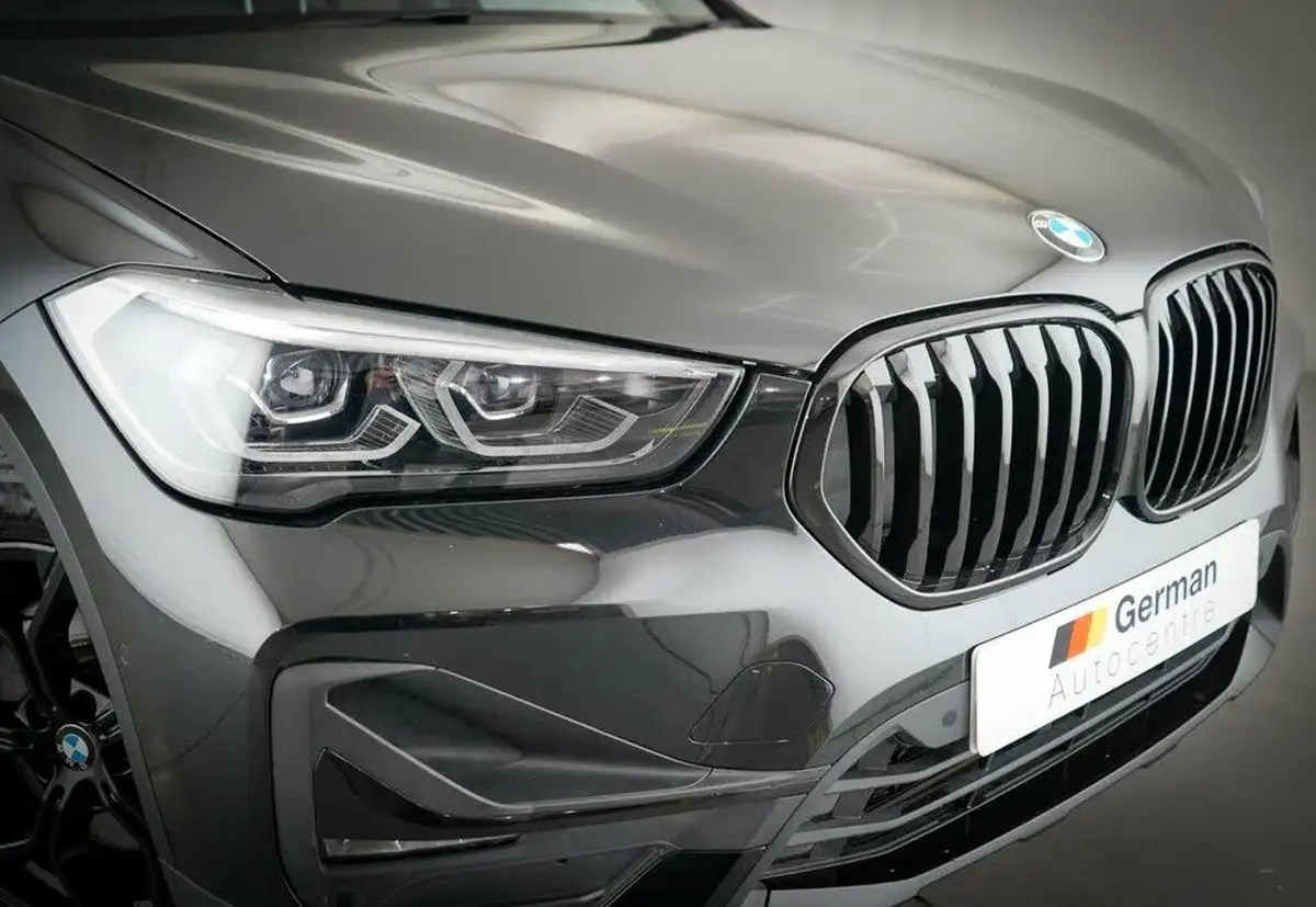 2022-bmw-x1-20-xdrive20i-xline-big-10