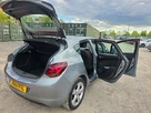 2012-vauxhall-astra-16-sri-vvt-16v-115ps-hatchback-5d-small-18